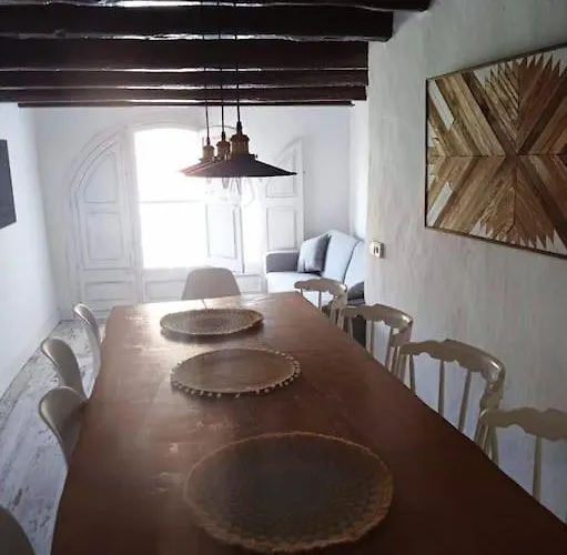 Casa Costa Dorada Con Piscina Vakantiehuis